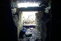 Inside_the_carrowkeel_tombs_Ireland