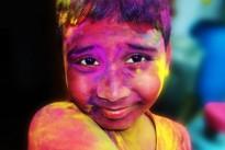 holi_india_vivid_holiday_culture_color_dye_powder-898190.jpg!d
