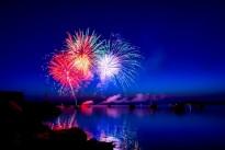fireworks-2470951_640